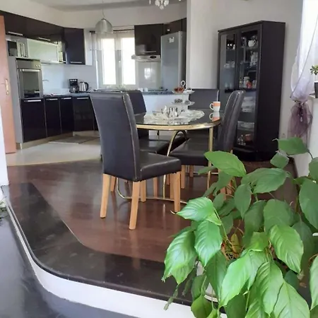 דירה With Parking Space - 22490 *